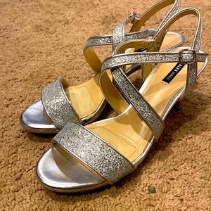 Alex Marie womens silver prom homecoming glitter heels Sz 9